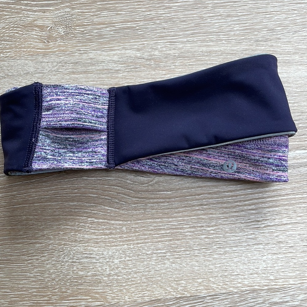 Lululemon reversible headband